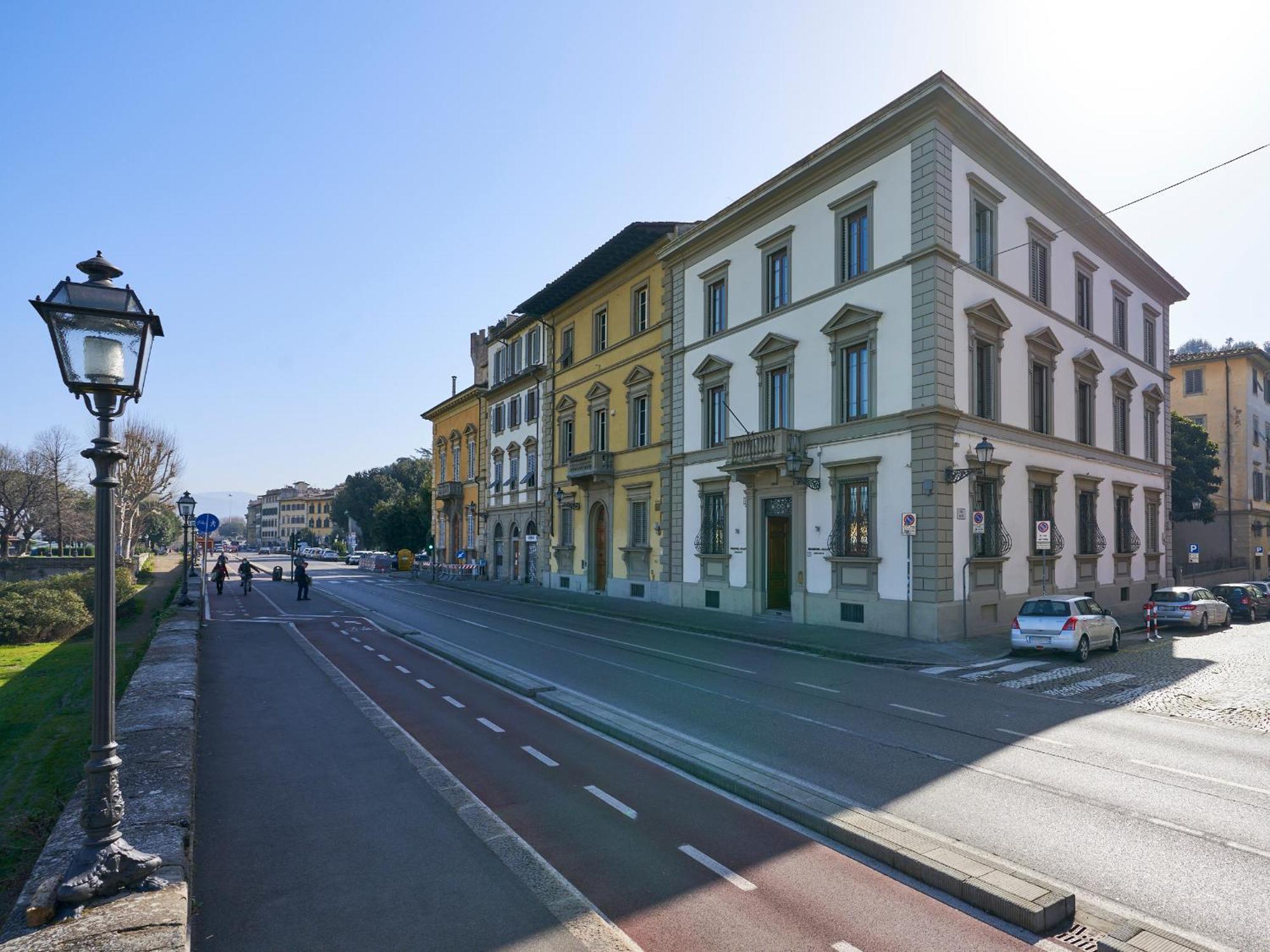 Serristori Palace Residence Florence Exterior photo